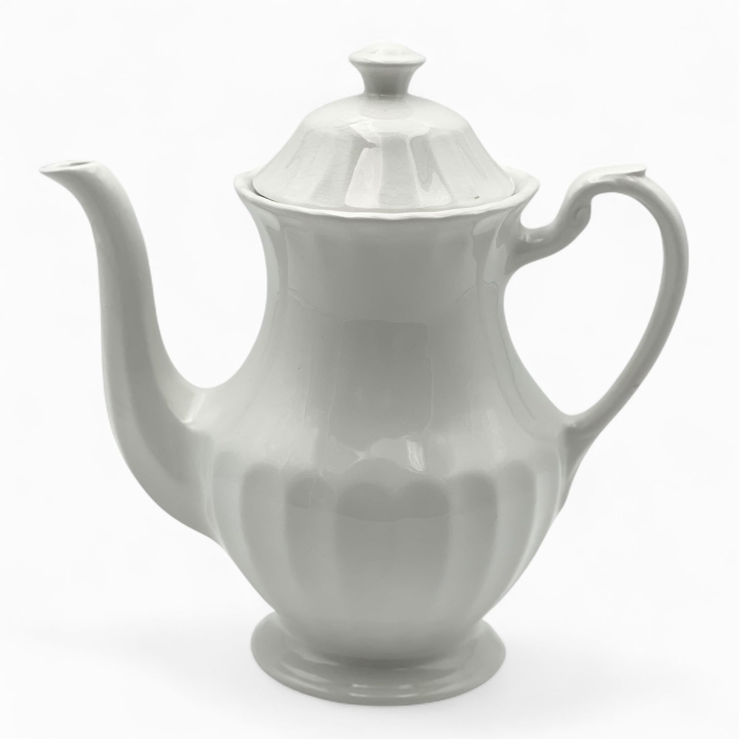 Vintage English ironstone tea pot