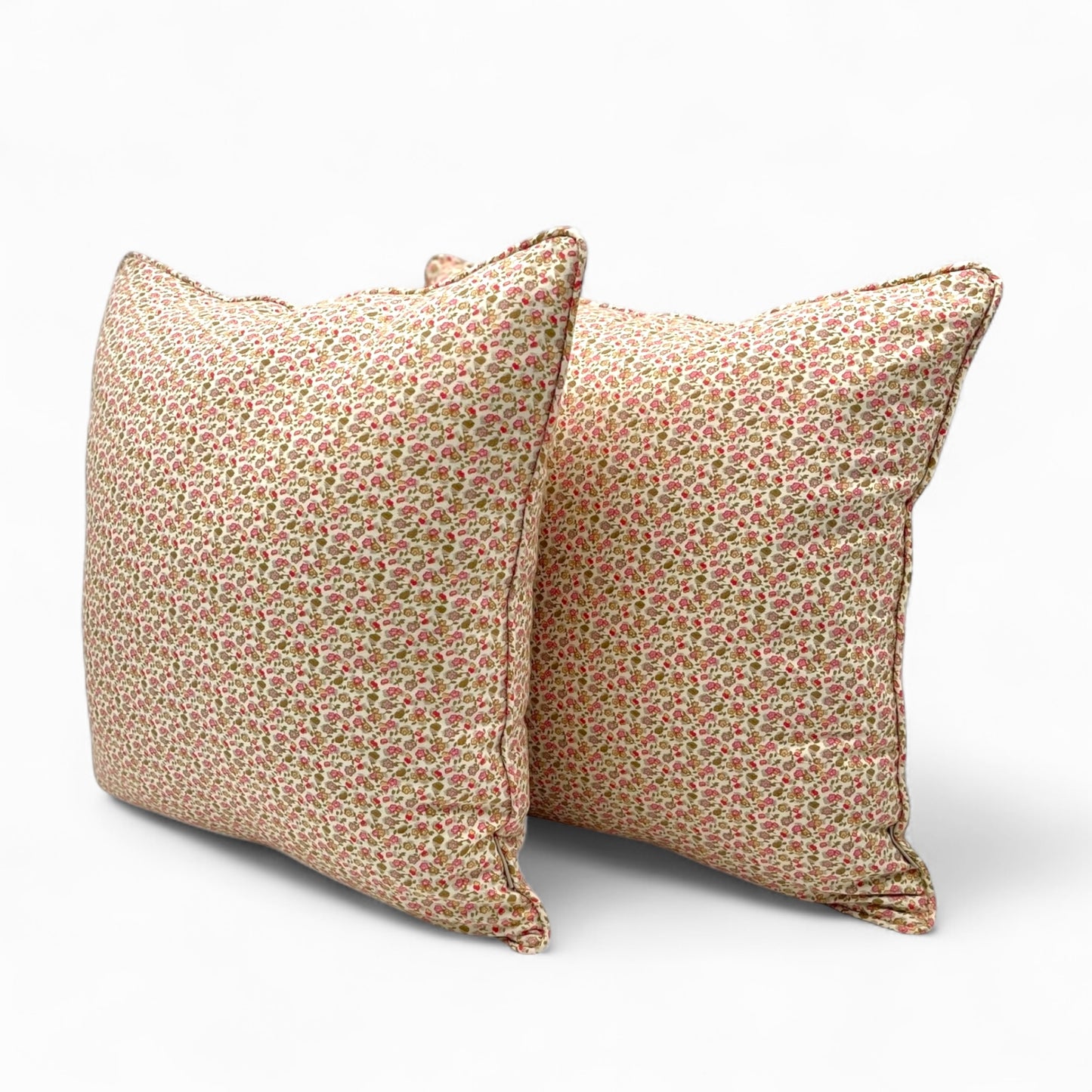 Vintage pink floreal 100% Italian viscose pillow