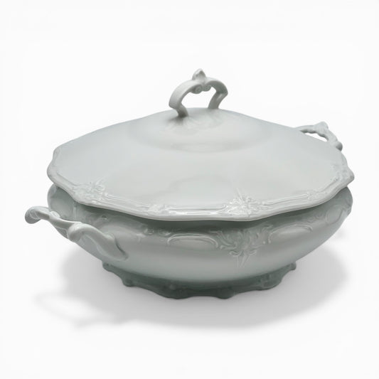 Vintage porcelain tureen