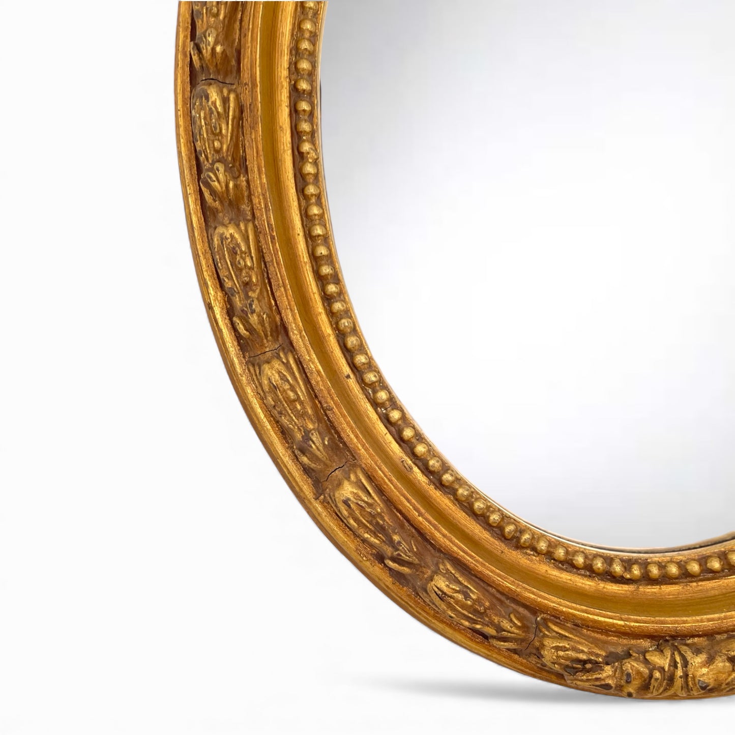19th CENTURY FRENCH GILTWOOD OVAL MIRROR