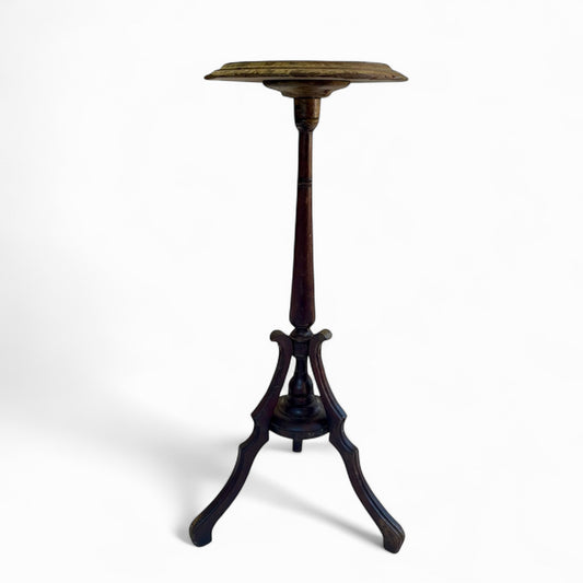 Victorian era pedestal table