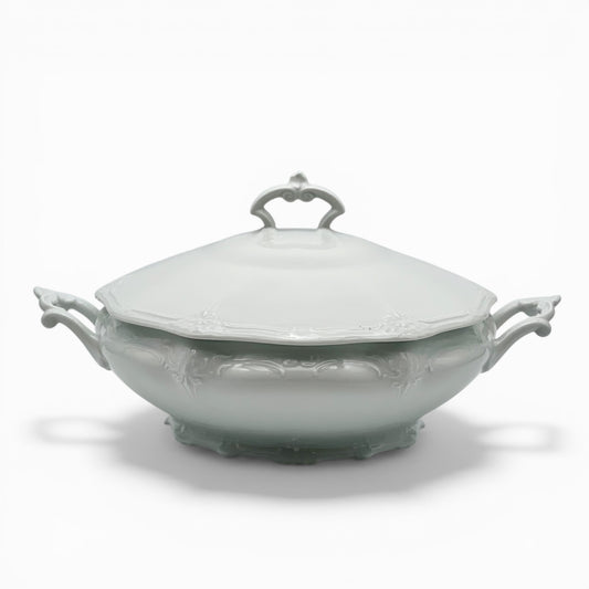 Vintage porcelain tureen