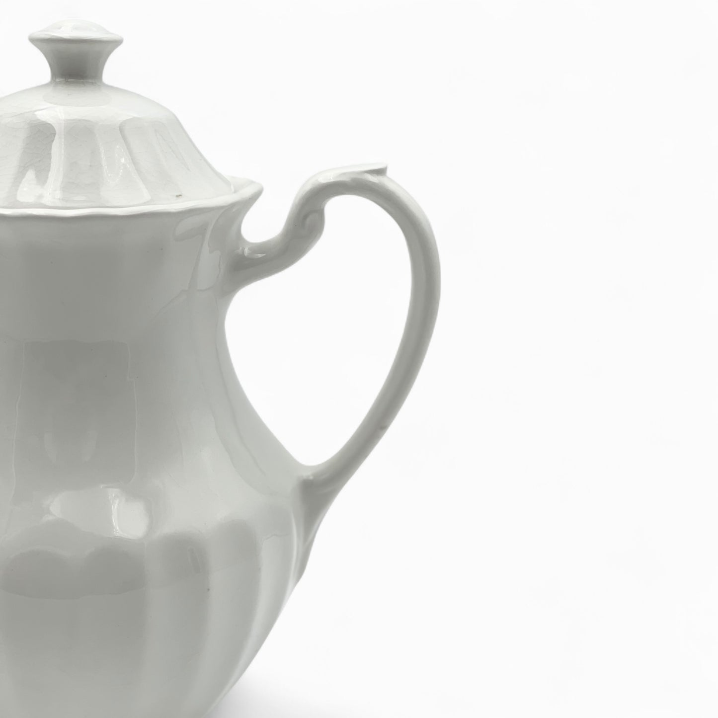 Vintage English ironstone tea pot