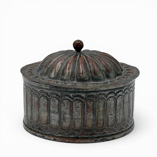 Antique copper alloy trinket box with lid