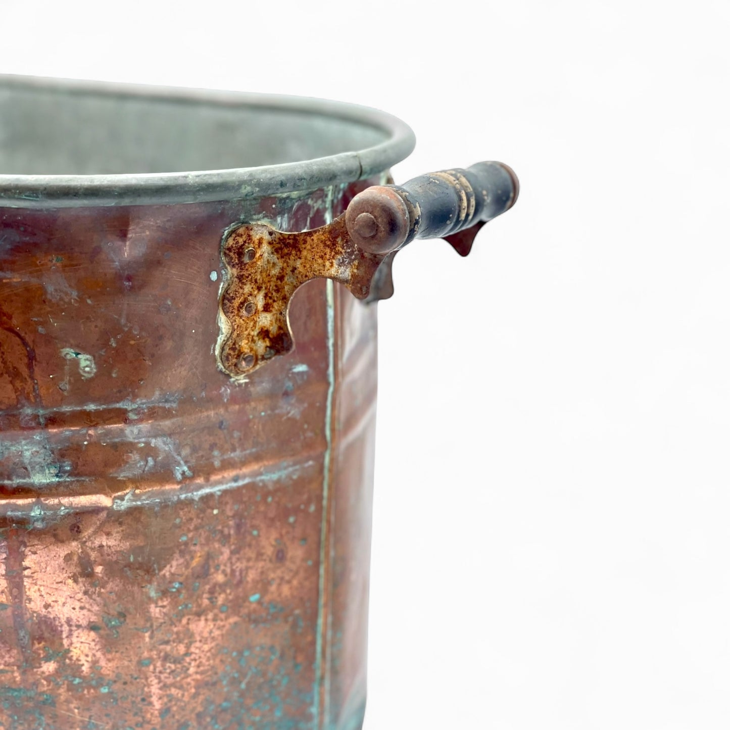 Antique copper wash tub