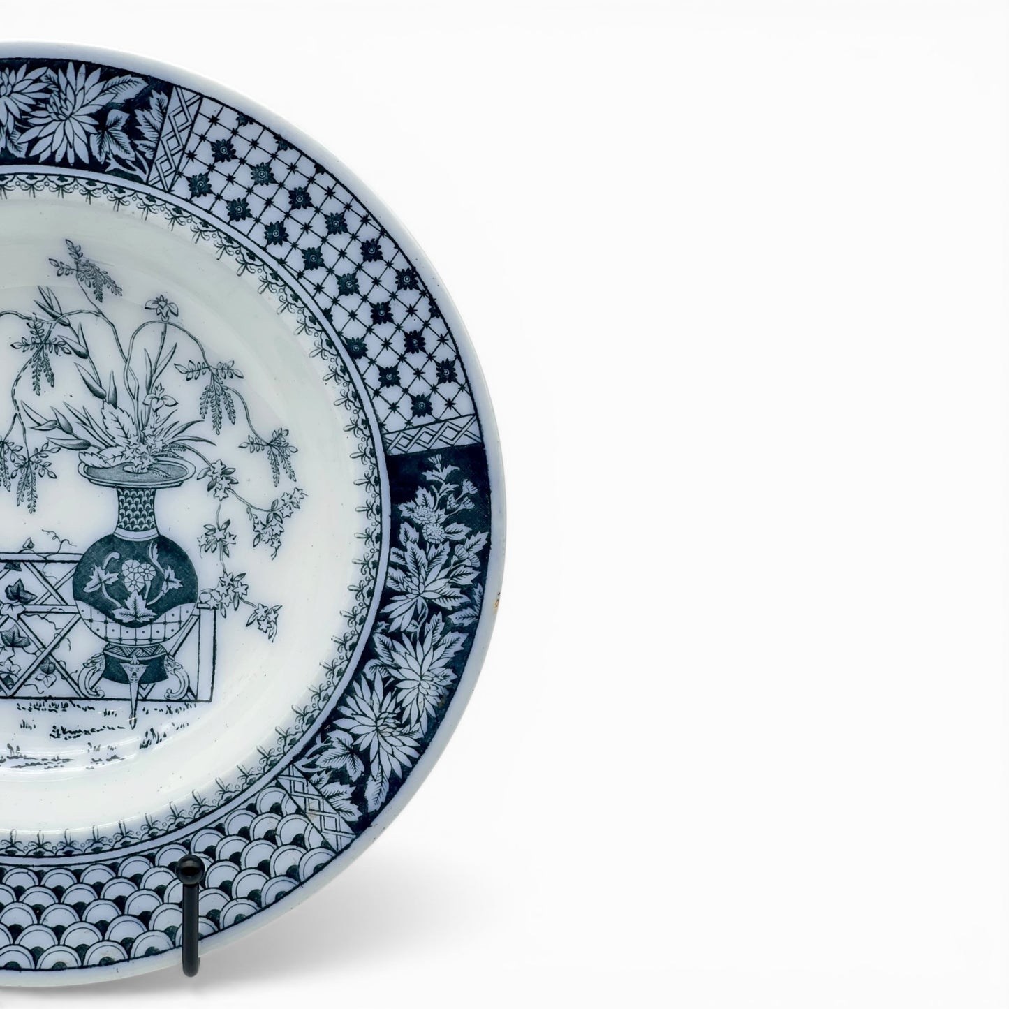 Antique Copeland 'Kew' pattern ceramic plate